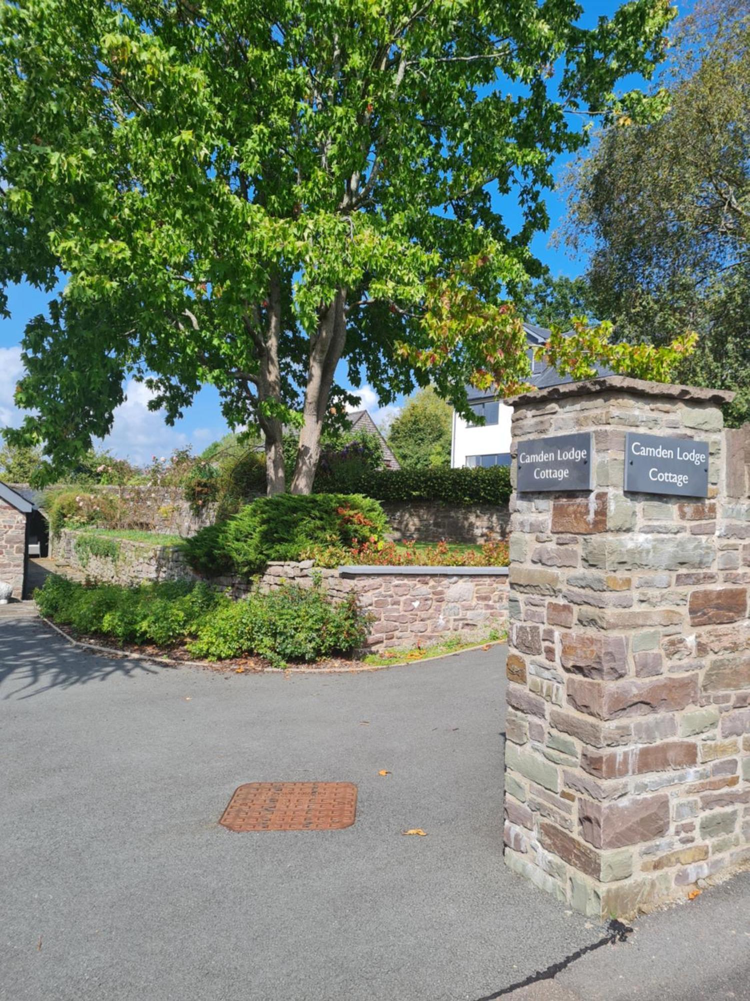 Camden Lodge B&B And Cottage Brecon Room photo